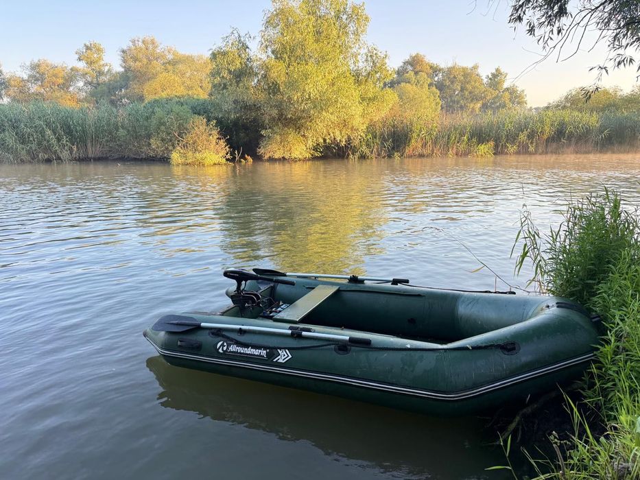Barca pneumatica allroundmarin kiwi 320 + podina + motor Minn kota endura max 4512v