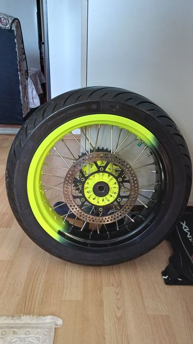 Roti supermoto 17"