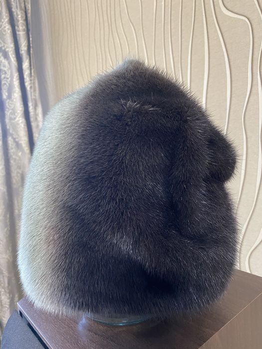 Норковая женская шапка