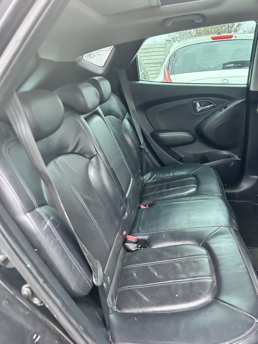Banchetă spate piele  cu centuri Hyundai iX 35 2012