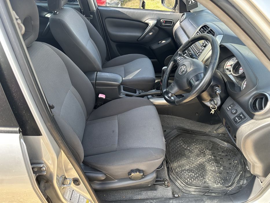 Тойота Рав4 Toyota Rav4 2.0 d4d 116 кс на части!