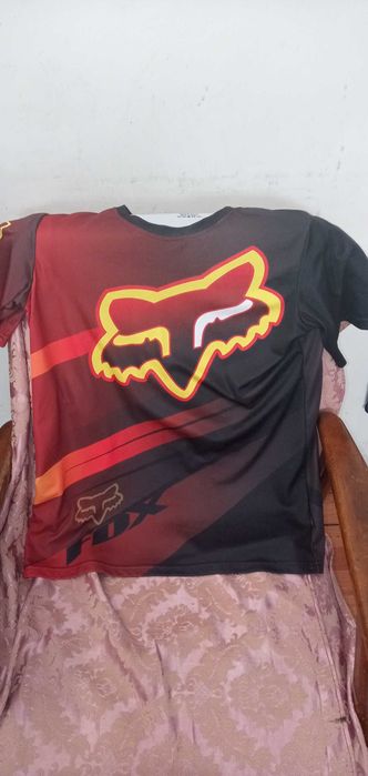 Tricou Fox marime L