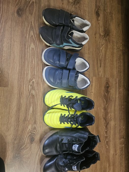 Детские куртки,обувь,одежда