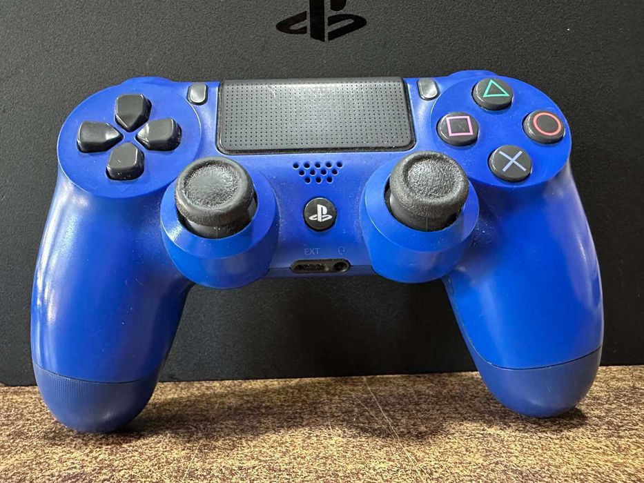 PlayStation 4 Slim 1TB + GTA V