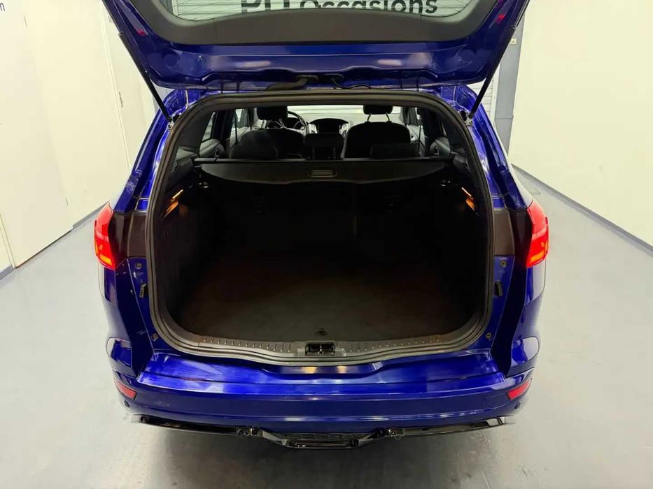 **САМО НА ЧАСТИ*** Ford Focus 1.6TDCi, Automat, Avant