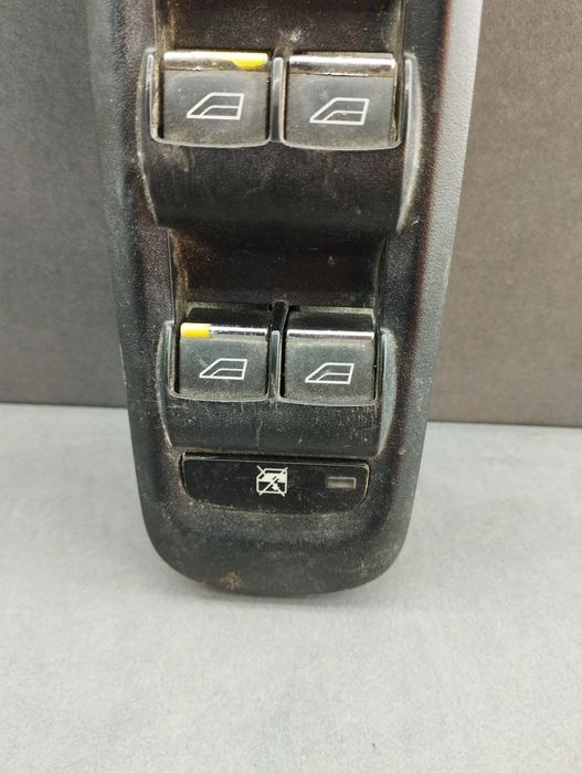 Butoane geam sofer 7S7T-14A132-BC Ford Mondeo 2008