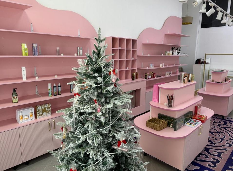 Продам мебель для магазина