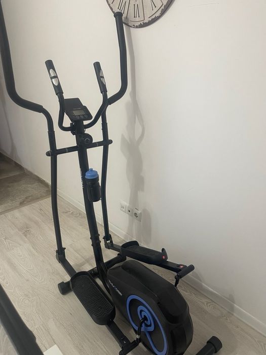 trainer eliptic este modelul Thunder Sparky