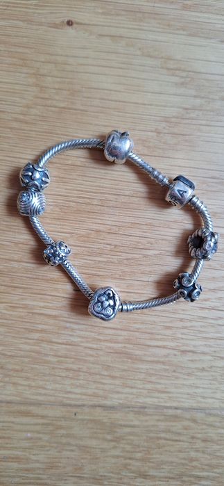 Bratara argint originala 7 charmuri Pandora
