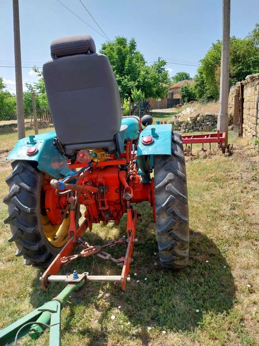 ДТ20 трактор с инвертара