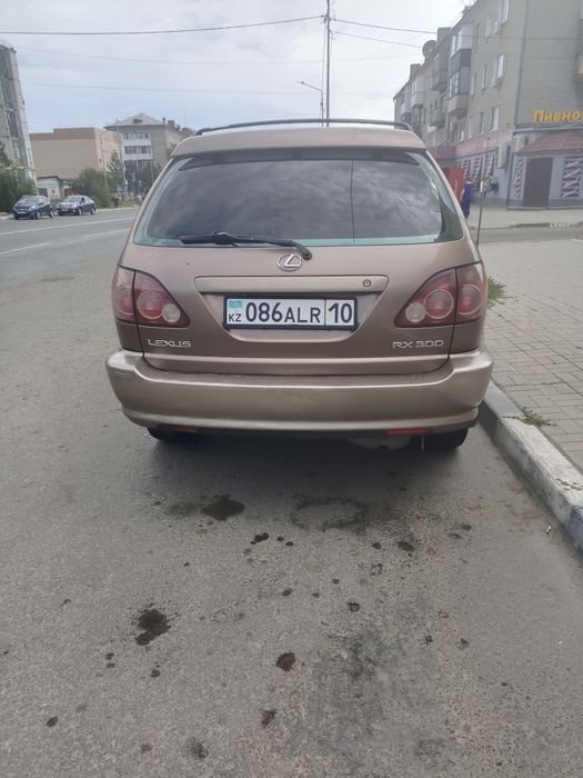 Продам Лексус рх300