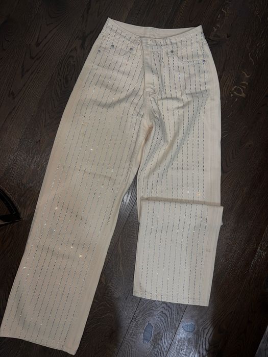 Дънки с камъни (цвят екрю)