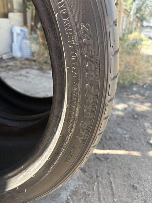 Резина лето Kumho 245 40 R18