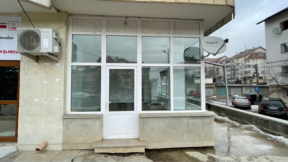 Inchiriere spatiu comercial