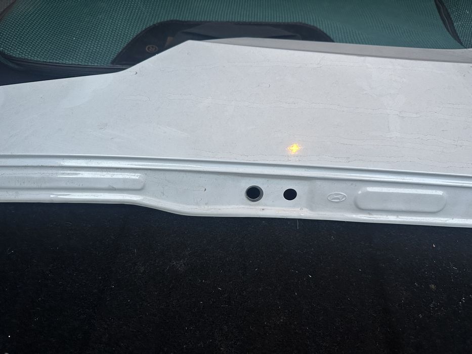 Срочно крыло Hyundai