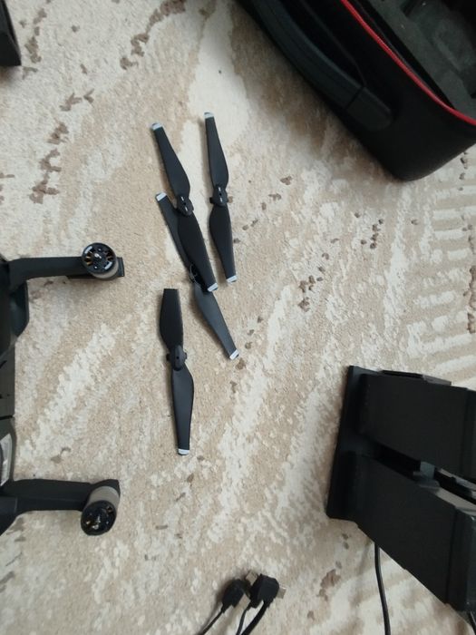 Dji mavic air fly more combo.2штук.