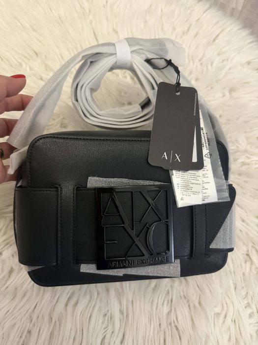 Дамска чанта НОВА Armani Exchange