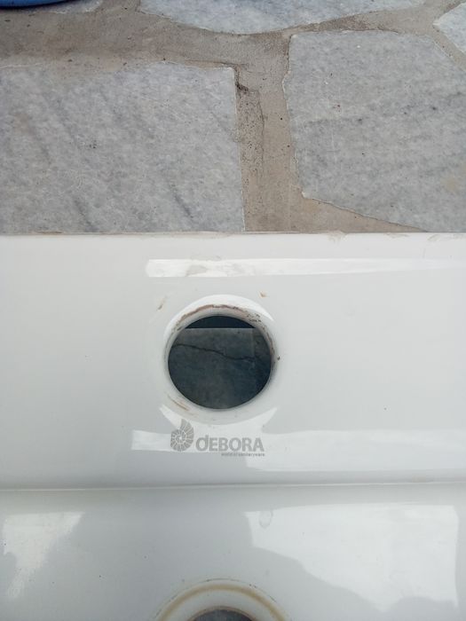 Раковина керамическая Дебора! Без сколов