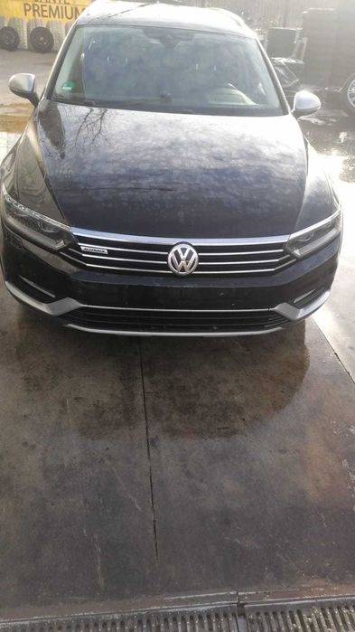 Dezmebrez Passat B8/2.0d/bara/far/oglinda/aripa/capota/usa/motor/geam/