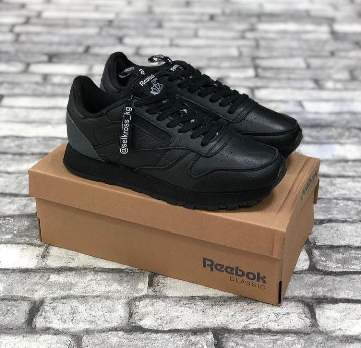 Reebok classic  made in Vietnam original