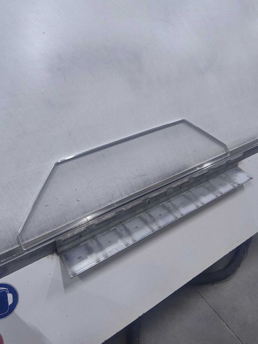 Машина Bystronic за огъване на дистанционери