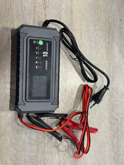 Зарядно устройство Luxeon BC-1210 – Интелигентно зарядно за 12V и 24V