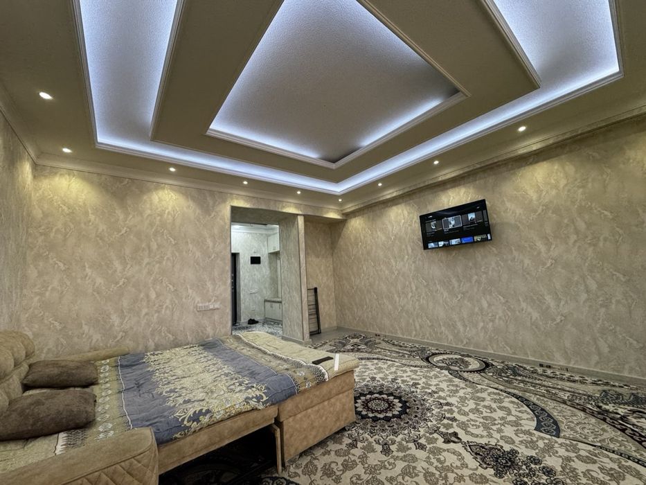 Чиланзар 19.  ЕШЛИК. 1 комнатная ЕВРО РЕМОНТ аренда