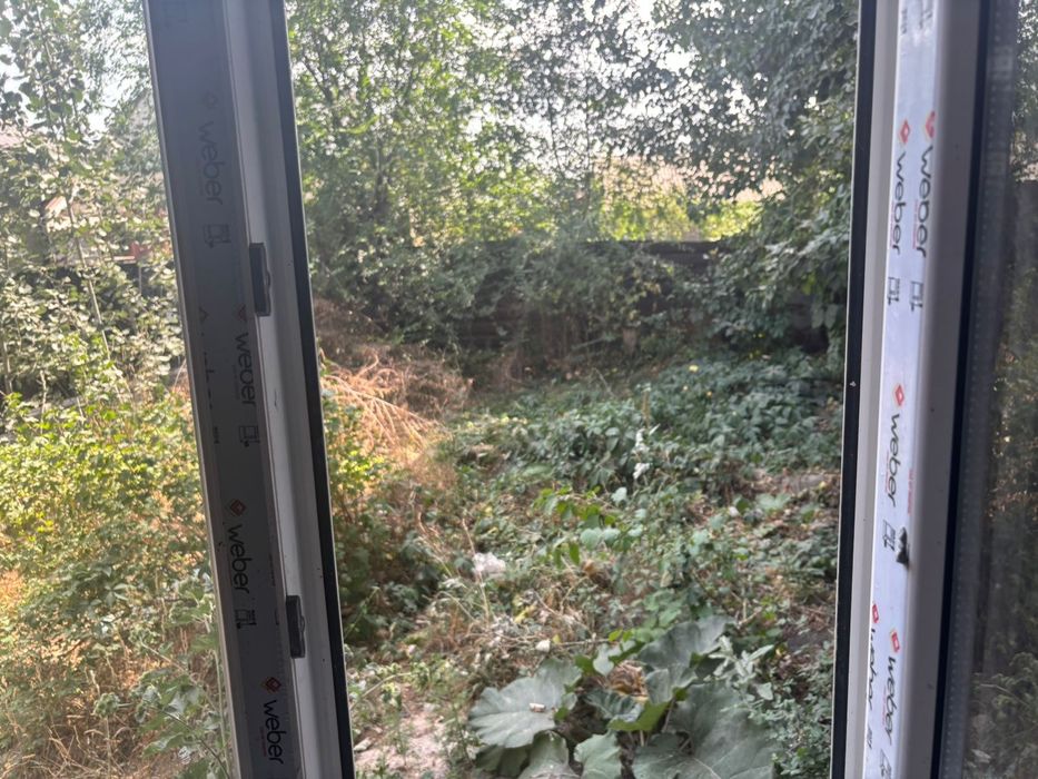 Үй сатылады опше 10 соты . 2 үй бар ..