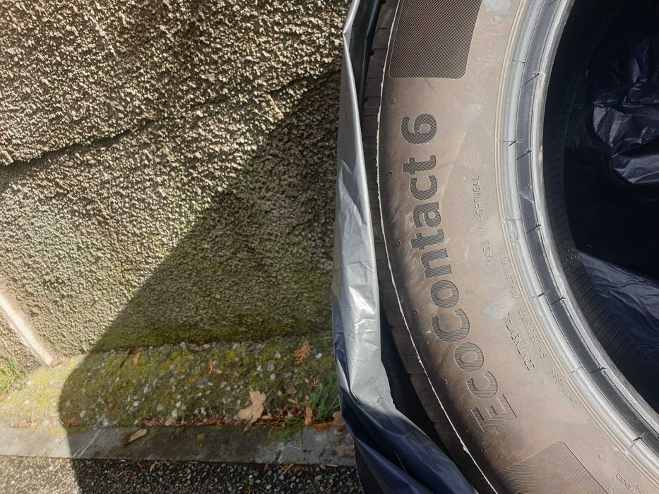 Anvelope vara Continental EcoContact 6 dimensiune 235 55 R18 V XL