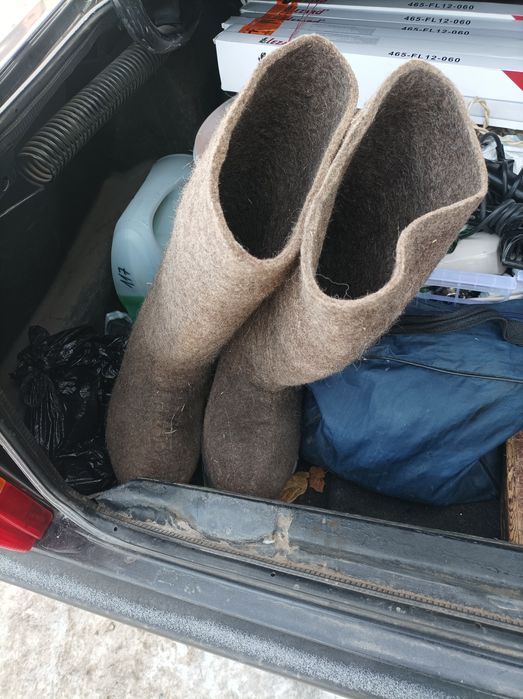 Продам валенки новые