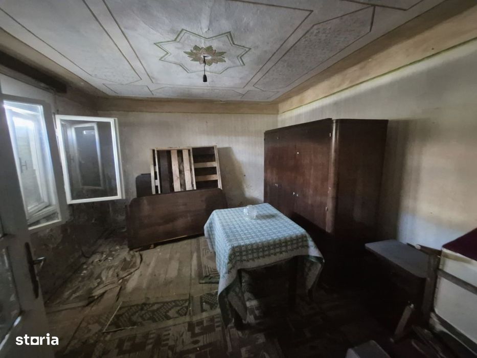 Casa Gradiste singur in curte 4 camere cărămidă