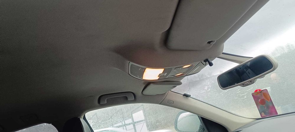 Dezmembrez Audi Q5 Quattro 2.0Tdi 2010