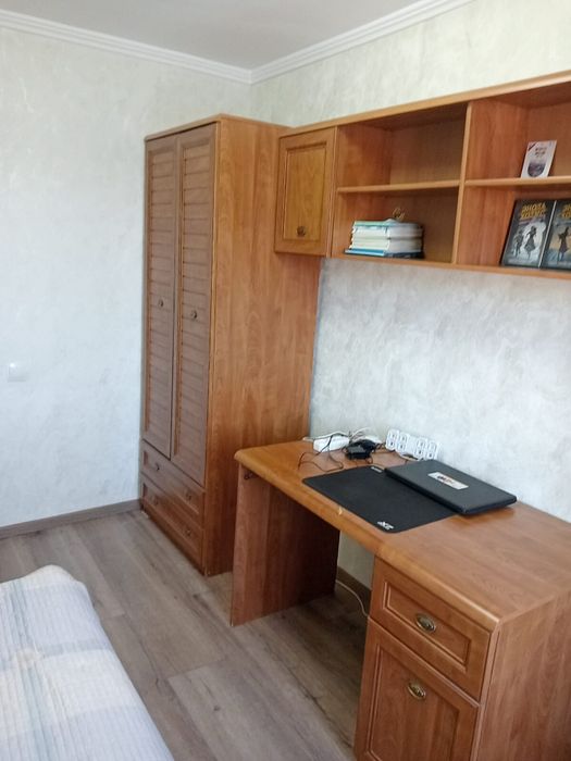 Гарнитур подростковый