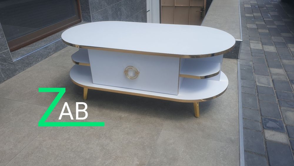 Овальный журнальный чайний столик  прекрасно впишется в любой интерьер