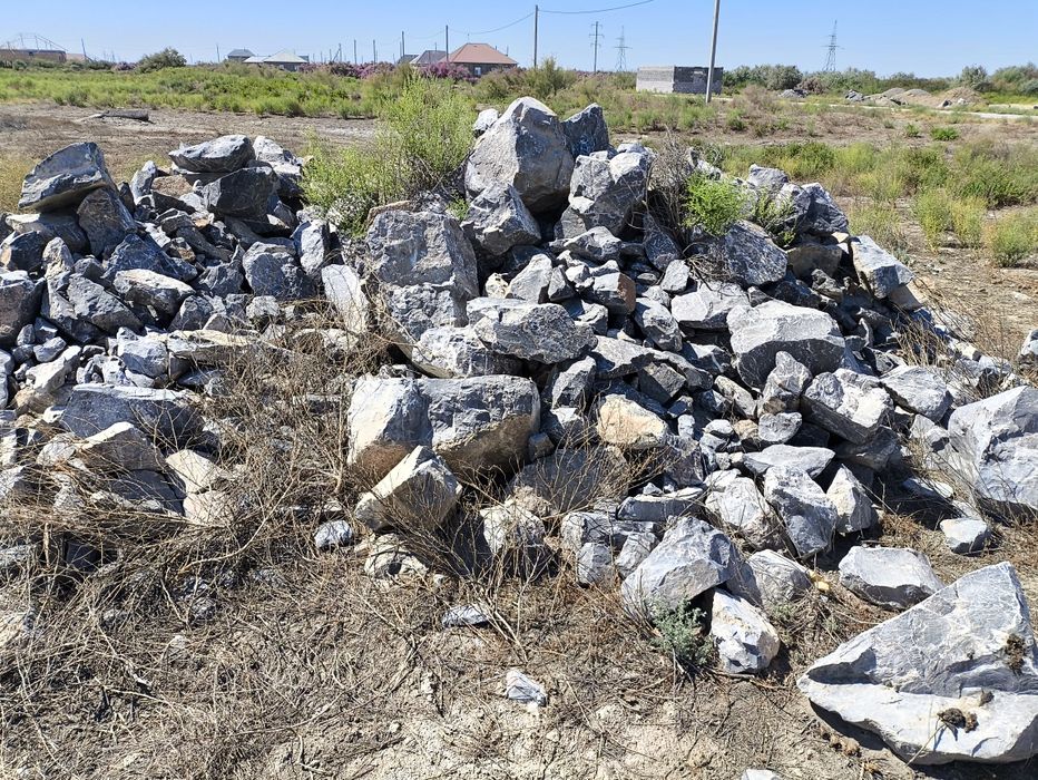 Жекеменшік жер сатылады.