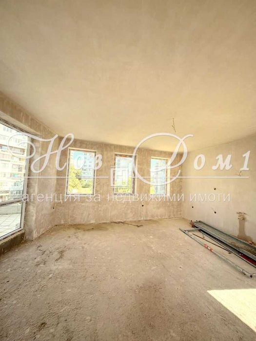 Продава се Тристаен апартамент в Варна, Владислав Варненчик - 155 кв.м за 936 €/кв.м - Снимка #1