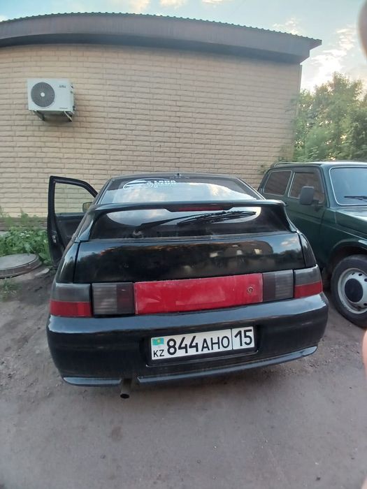 Продам машину ваз 2112