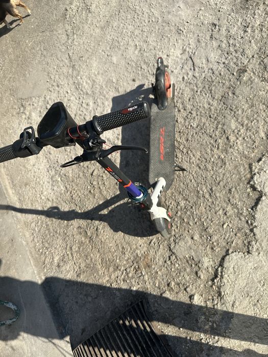Trotineta electrica aprilia  eSRZ # be a racer