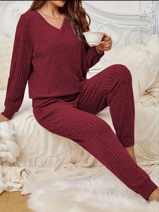 Pijama moale cu aspect catifelat, marime L