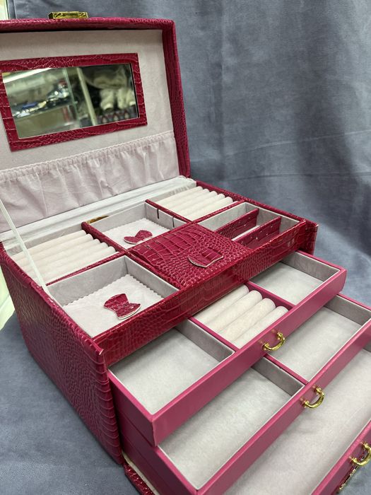 Шкатулка женская