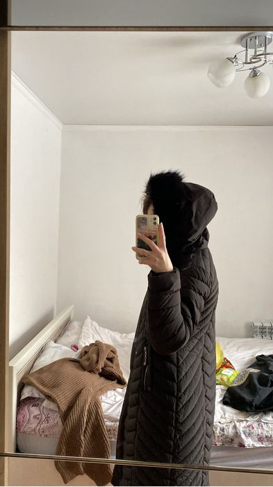 Продам зимнюю куртку.