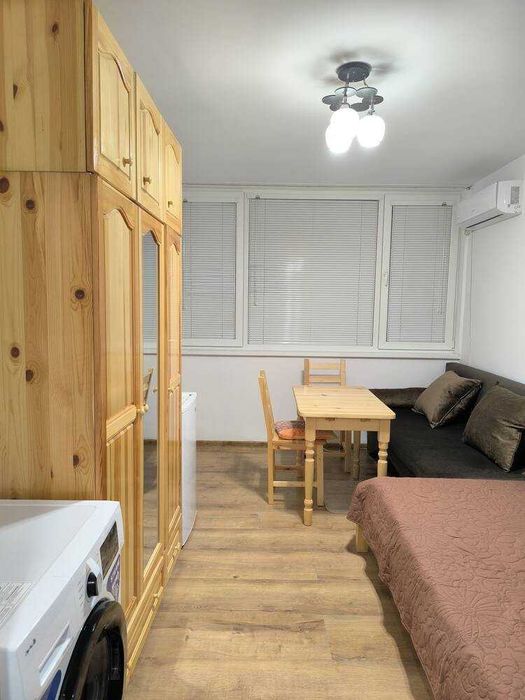 Дава се под наем Едностаен апартамент в к.к. Слънчев бряг - 20 кв.м за 306 € - Снимка #1