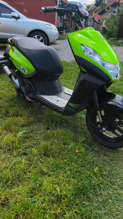 Scuter Peugeot 49 cc