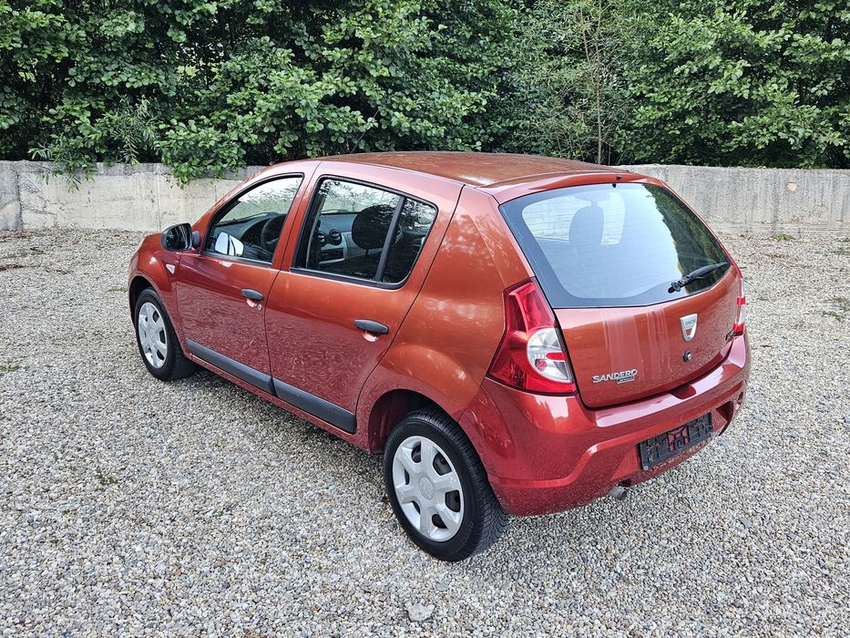 Dacia Sandero 1.4mpi clima,servo