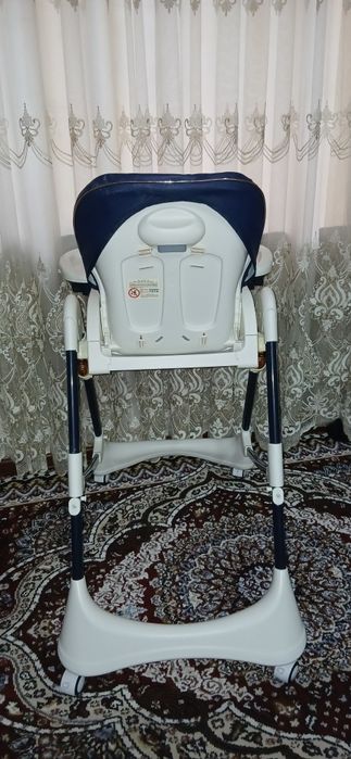 Bolalar ovqatlanish stoli