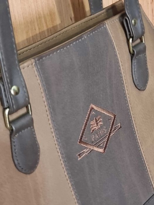 Geanta poseta femei - de umar tip postas