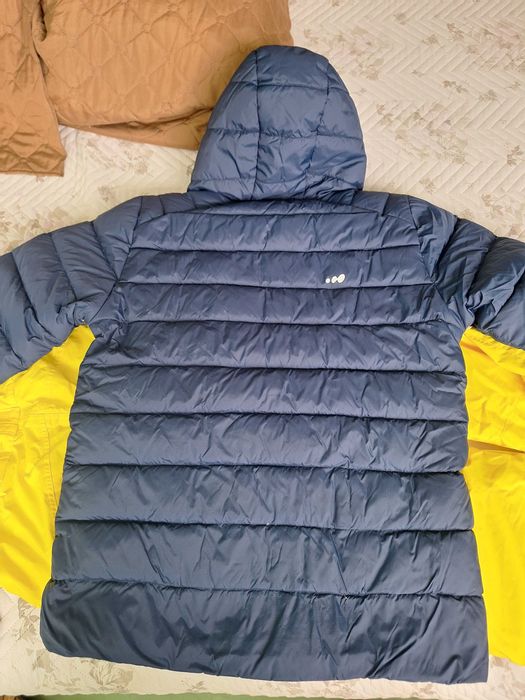 Ски екипировка яке и гащеризон