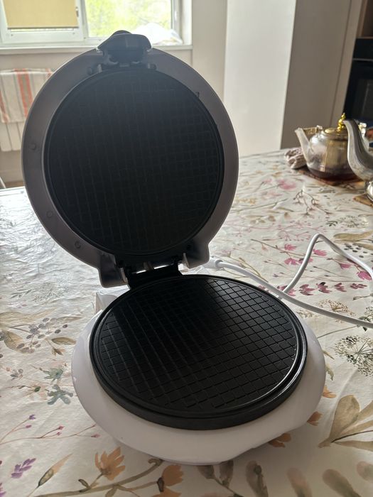 Вафельница Vitek VY-6622