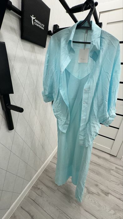 Платье  с накидкой