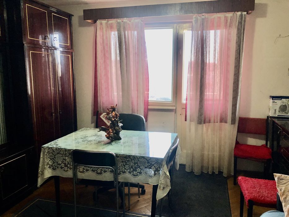 De vanzare apartament Tg Mures Dambu